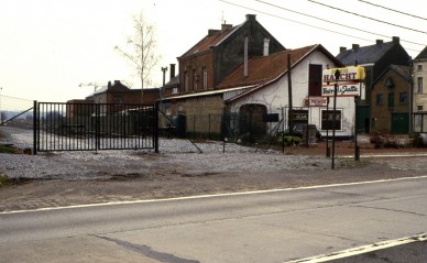 FRASNES LEZ GOSSELIES  DIA 84-1034.jpg